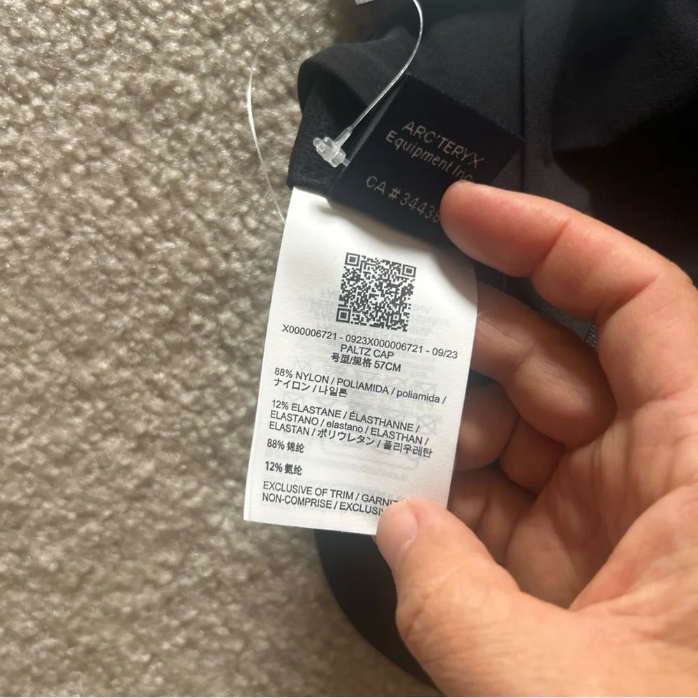 A7-01 NEW Size S-M Arcteryx Paltz Cap Running Hat Black Arc'teryx （57cm）